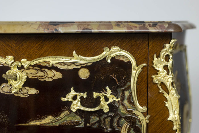 Chest of drawers in Louis XV style, circa 1950 - bronze et laque