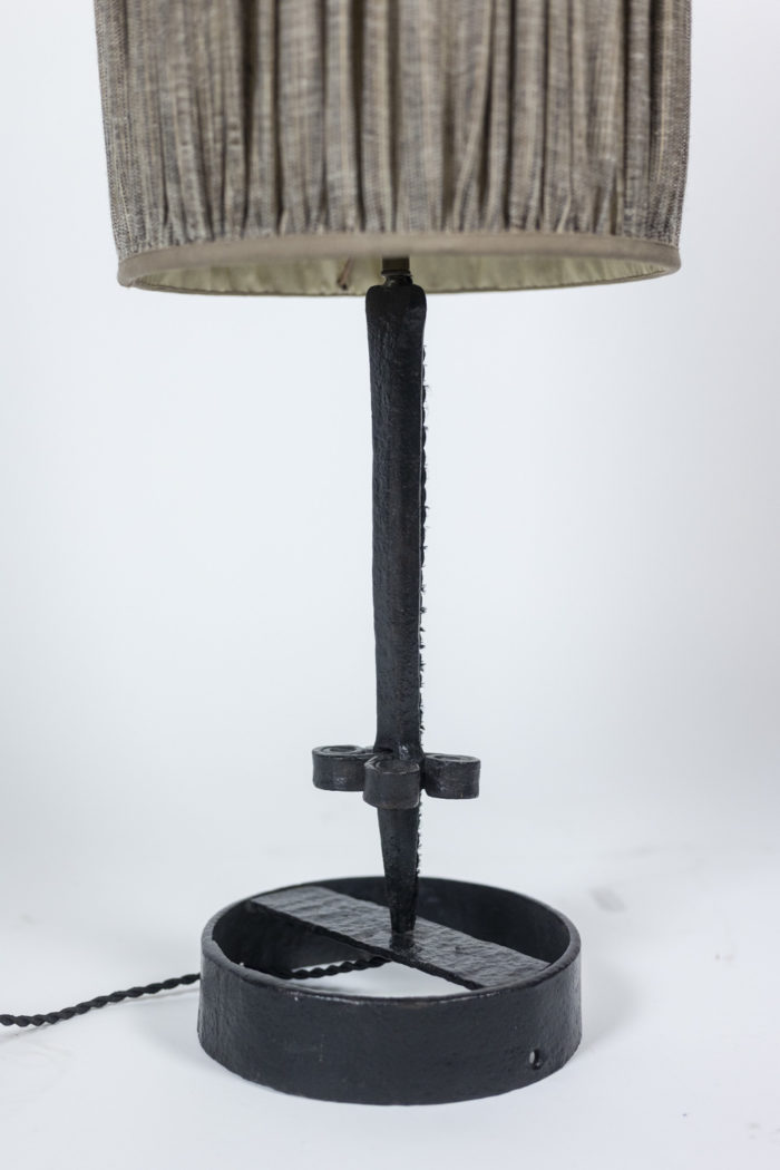 Lampe en fer forgé dans le style de Jean Touret - partie basse