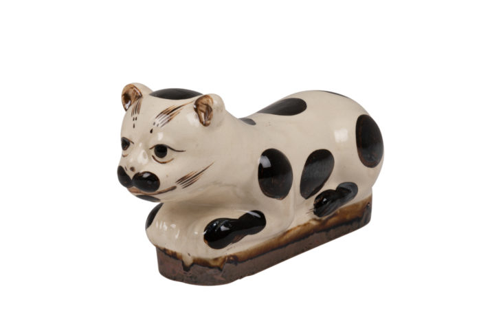 Cat in ceramic black and white, circa 1900 - 3:4