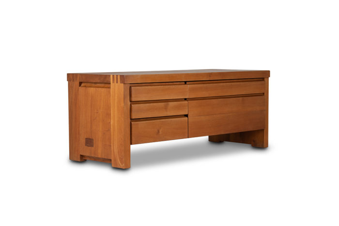 Low sideboard in natural elm by Pierre Chapo - 3/4