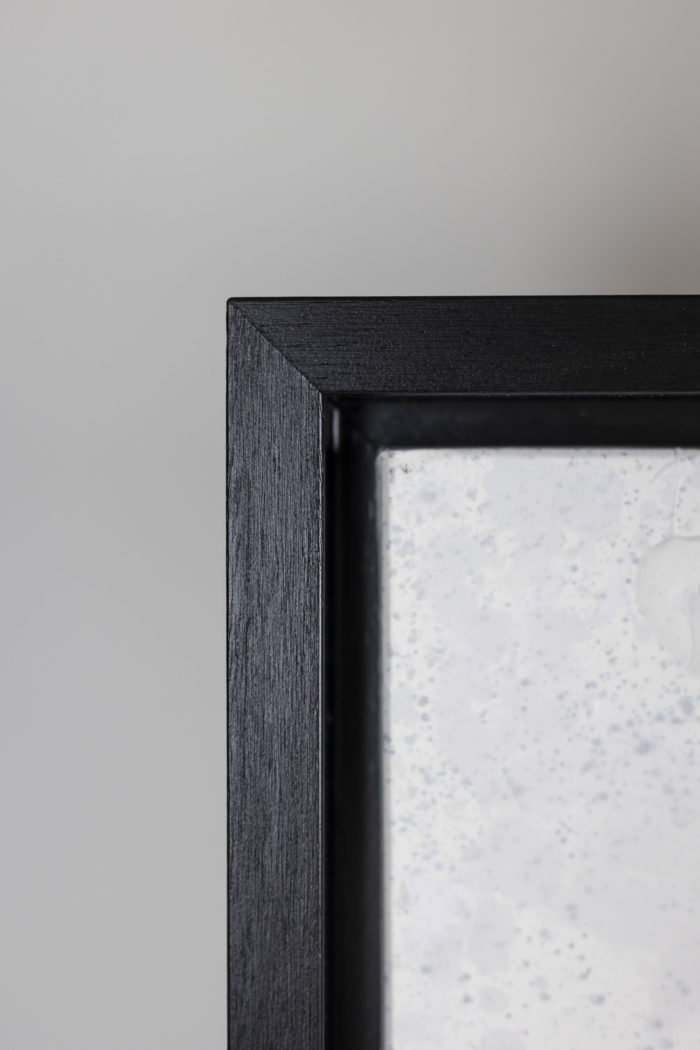 Dan Hôo, Acrylic on canvas Dans la lumière de l'ombre - frame on wood, black laquer