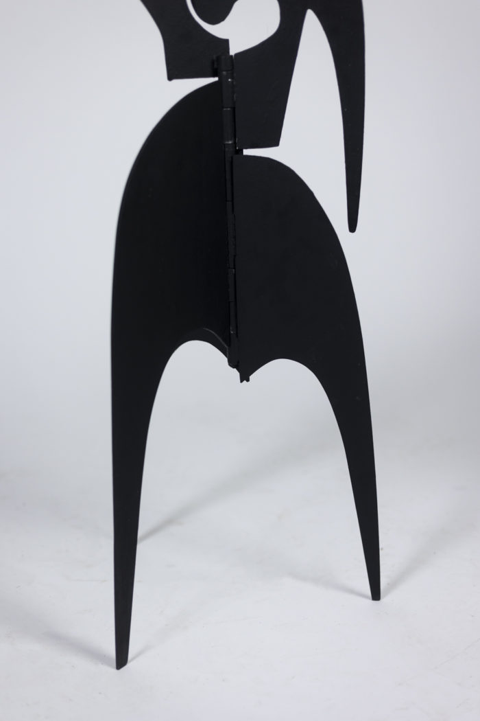Standing sculpture "Jouve", contemporary work