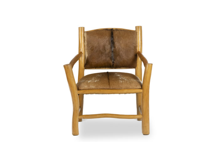 Brutalist style armchair in elm and goatskin, 1970s - face