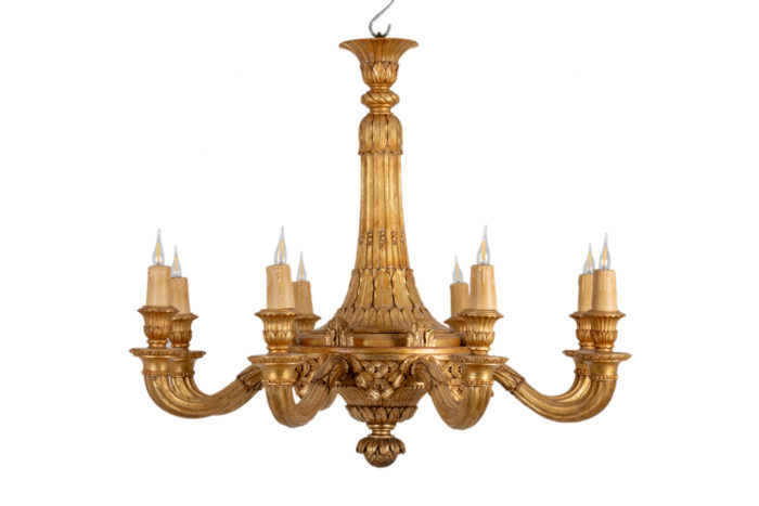 Dumez, Louis XVI style chandelier in carved and gilded wood. 1950s. - face