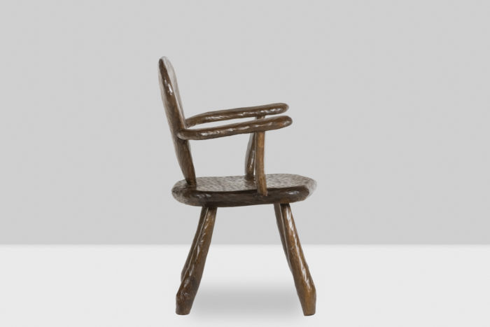 Maison Chevalier, Brutalist armchair in gouged wood. 1960s. - profile