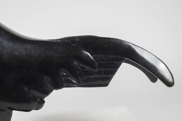 Le Coq Dormant, Bronze à patine brune à la cire perdue d'après François Pompon édité par l'atelier Valsuani, Reproduction 2006, Exemplaire 9:25 - arrière de l'animal