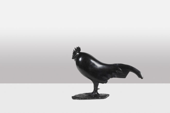 Le Coq Dormant, Bronze à patine brune à la cire perdue d'après François Pompon édité par l'atelier Valsuani, Reproduction 2006, Exemplaire 9:25 - profil 2