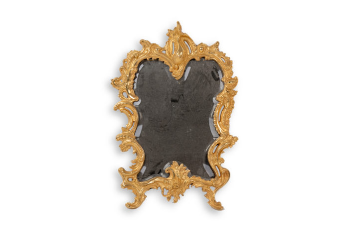 Miroir en bronze doré, chantourné et de style Rocaille, époque Napoléon III - face