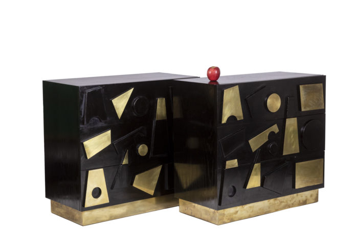 Pair of chests of drawers in lacquered beech and gilded brass. Contemporary work.  - the pair