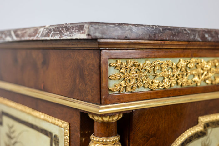 Empire style chest of drawers in lacquer, bronze and marble. Nineteenth century.Empire style chest of drawers in lacquer, bronze and marble. Nineteenth century.Empire style chest of drawers in lacquer, bronze and marble. Nineteenth century.Empire style chest of drawers in lacquer, bronze and marble. Nineteenth century.Empire style chest of drawers in lacquer, bronze and marble. Nineteenth century.