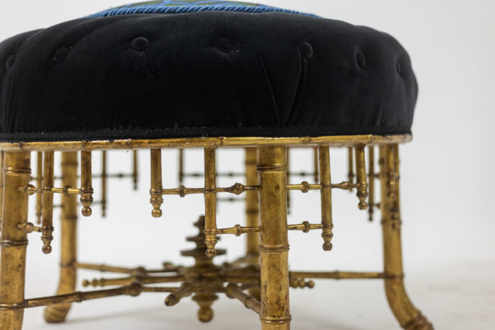 Pouf in gilded wood in imitation of bamboo. Circa 1880. - detail