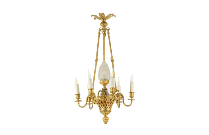 Louis XVI style chandelier in gilded bronze. Circa 1900.