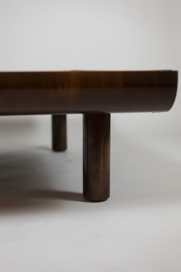 Roger Capron. Coffee table in ceramic. 1970s - detail of the base