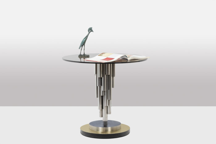 “Organ” pedestal table in chromed metal. 1970s. - staging