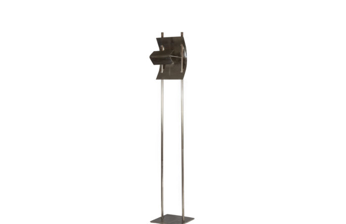 Geometric floor lamp in silver metal. 1980s. - 3:4