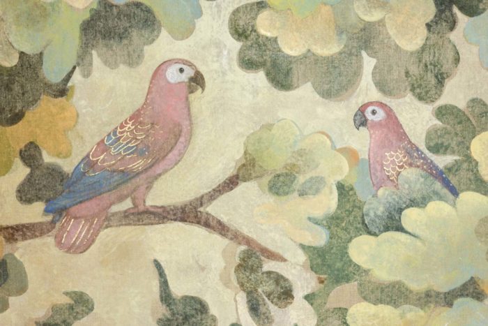 Painted canvas representing birds. Contemporary work. - last focus