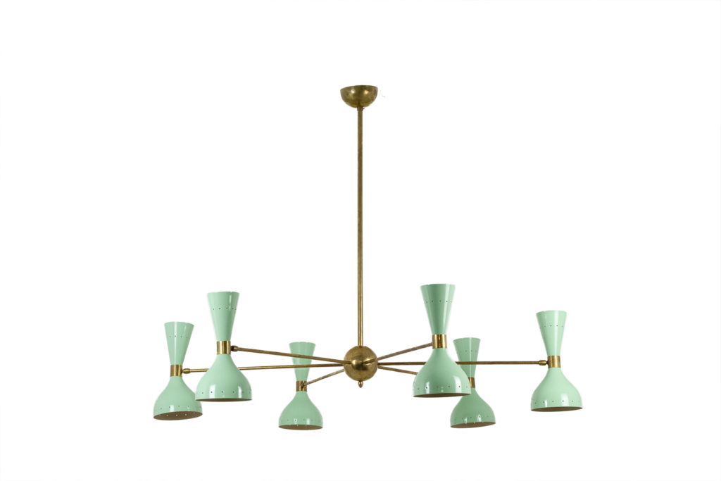 Radiant diabolo-shaped chandelier with 12 lights. Contemporary.