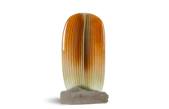 Ausseresse-sculpture-verre-couleur-ambre